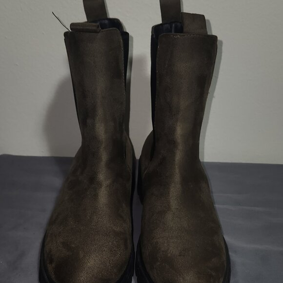 Ladies Sage Green Suede Chelsea Boots - Picture 1 of 7